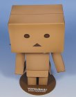 Revoltech Danboard (Miura Hayasaka in cardboard box suit) - Yotsuba&!