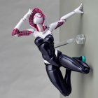 Revoltech Spider-Gwen - Comics