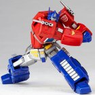 Revoltech Optimus Prime - The Transformers