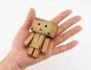 Revoltech Mini-Danboard with Amazon logo - Yotsuba&!