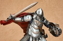 Revoltech Soldat cuirassé tolmèque Ver. Garde du roi Vuu - Nausicaä de la Vallée du Vent