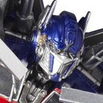 Transformers: Dark Side of the Moon - Optimus Prime - Legacy of Revoltech