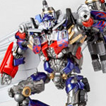 Optimus Prime Jet Wing Equipped - Revoltech SFX